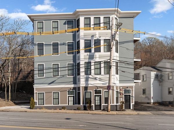 133 Boardman, Unit 1, Boston, MA 02128