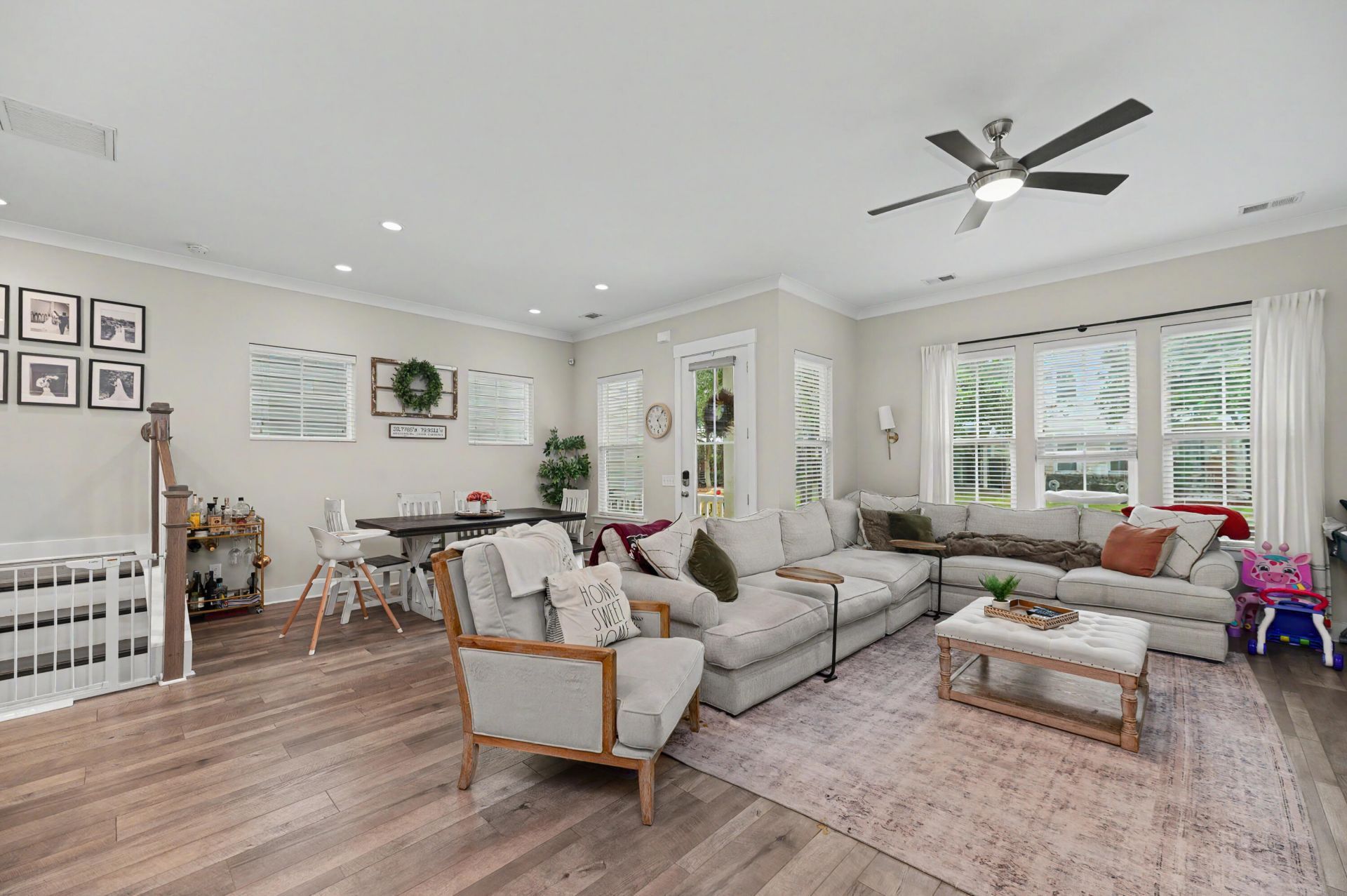 4413 Louisa Lane Photo 4