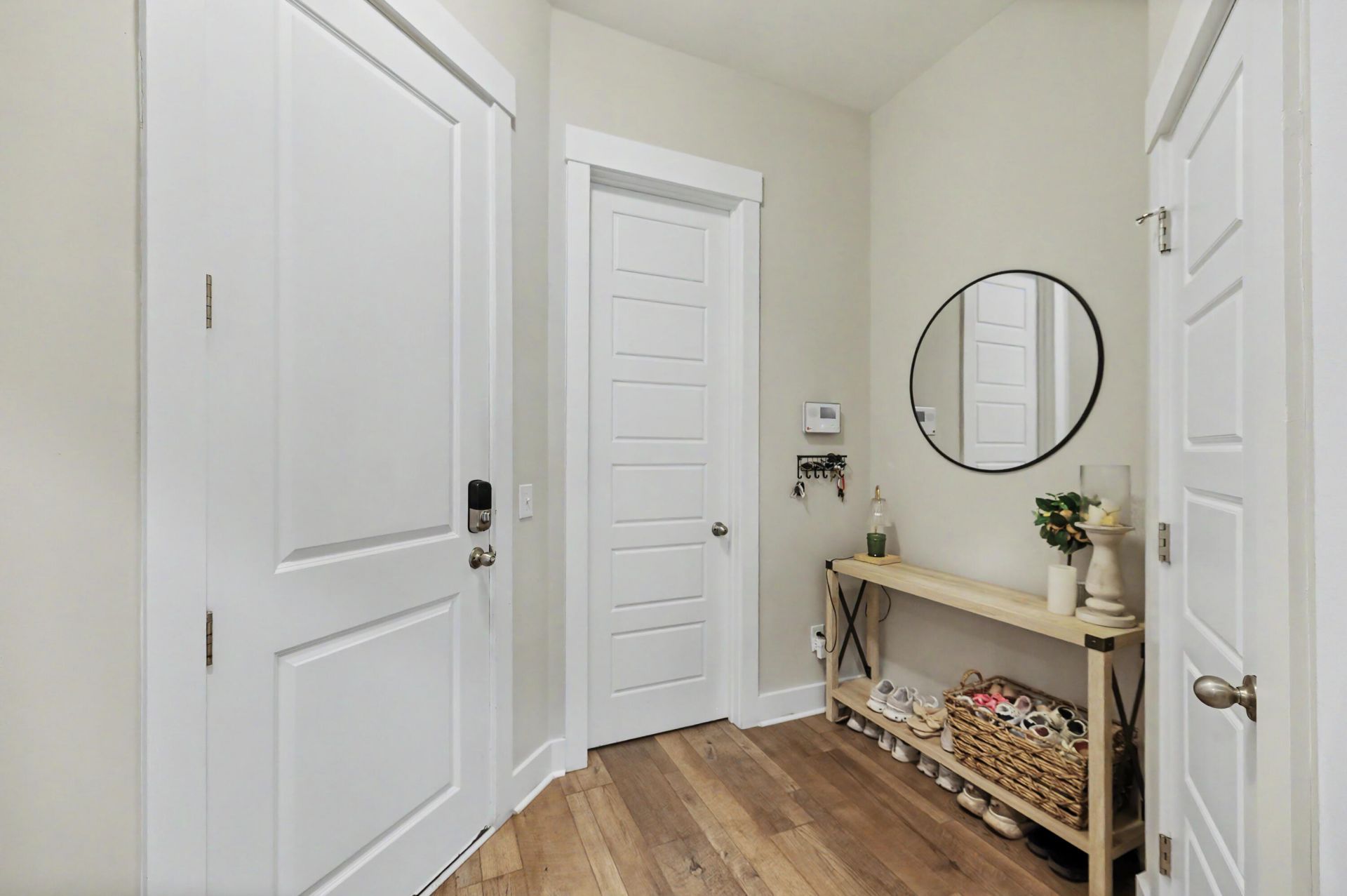 4413 Louisa Lane Photo 6