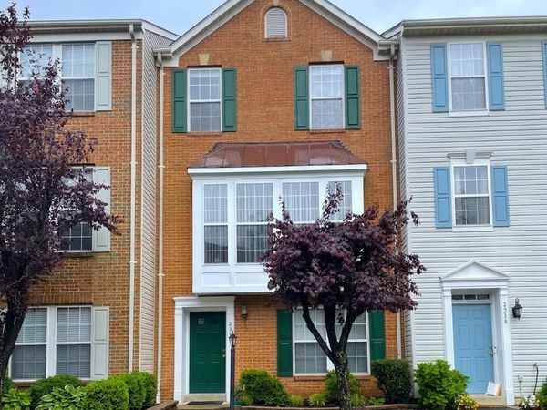 2540 BANSHIRE DRIVE, HERNDON, VA 20171