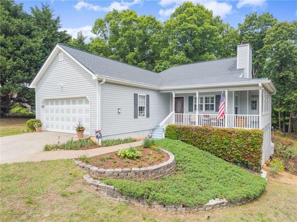 652 Shadow Mountain Lane, Cleveland, GA 30528