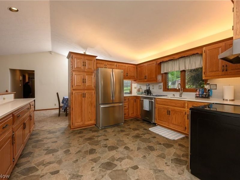 1941 Buckeye Street NE, New Philadelphia, OH 44663 Photo 16