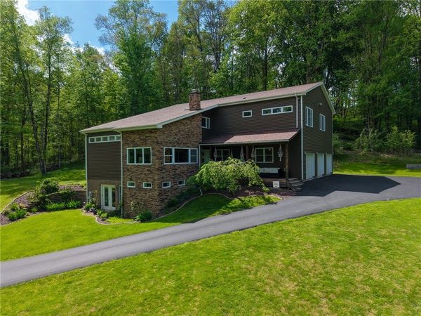 236 Hespenheide Road, Mars, PA 16046