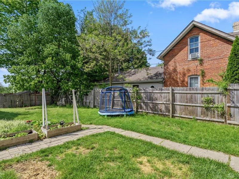 680 S Detroit Street, Xenia, OH 45385 Photo 23