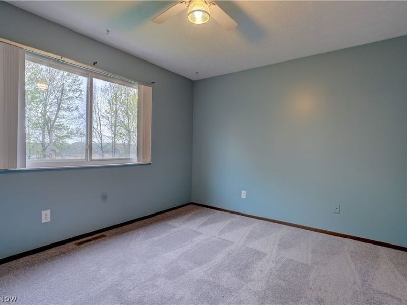 378 Deepwood Drive , Wadsworth, OH 44281 Photo 13