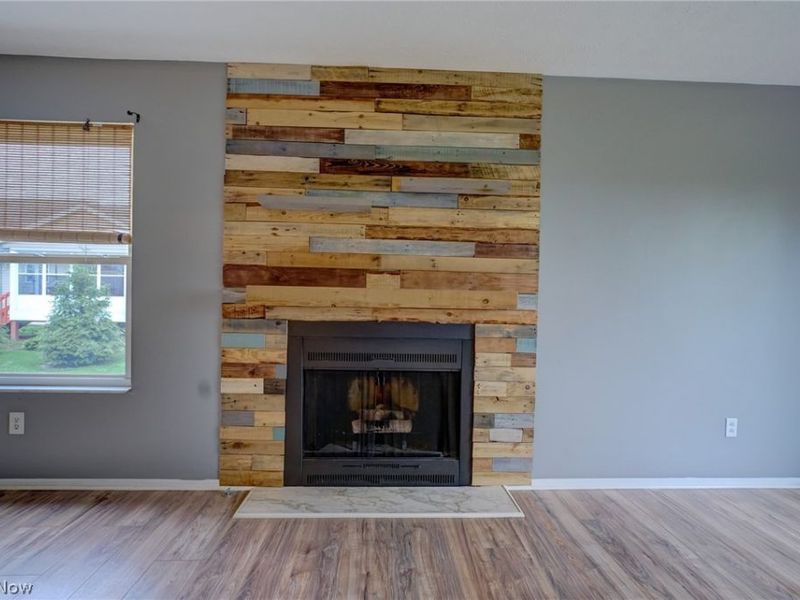 378 Deepwood Drive , Wadsworth, OH 44281 Photo 7