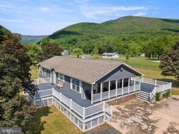107 TROUT LANE, CABINS, WV 26855