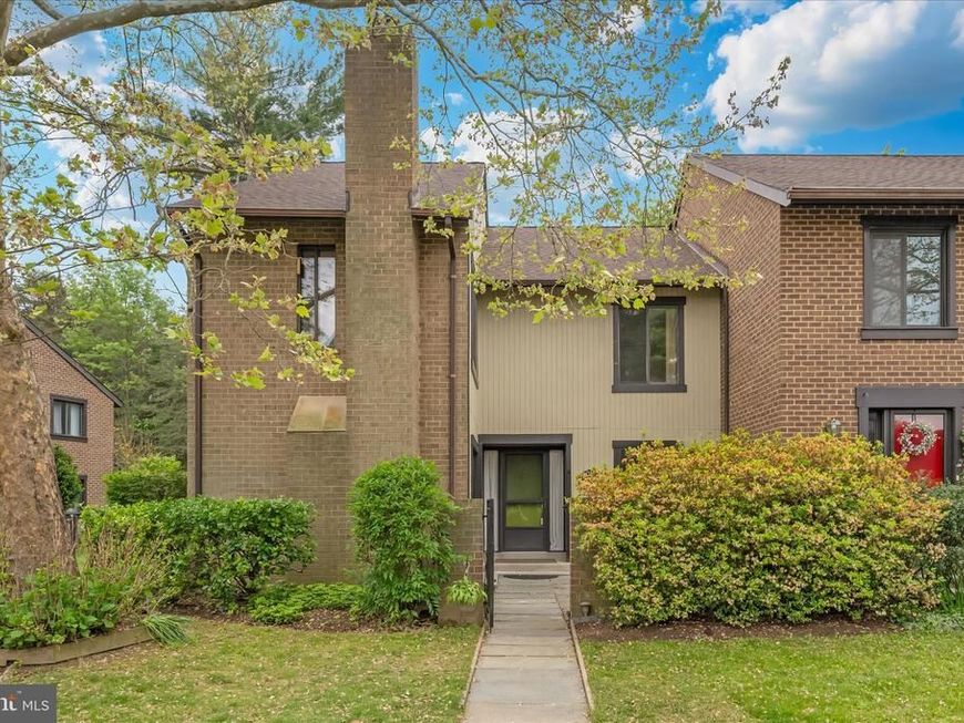 9700 Shadow Oak Drive, Gaithersburg, MD 20886 Main Photo