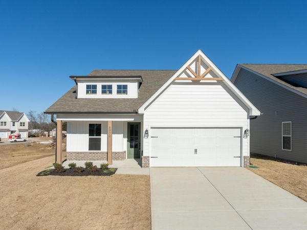 6507 Elizabeth Ann Way, Ooltewah, TN 37363
