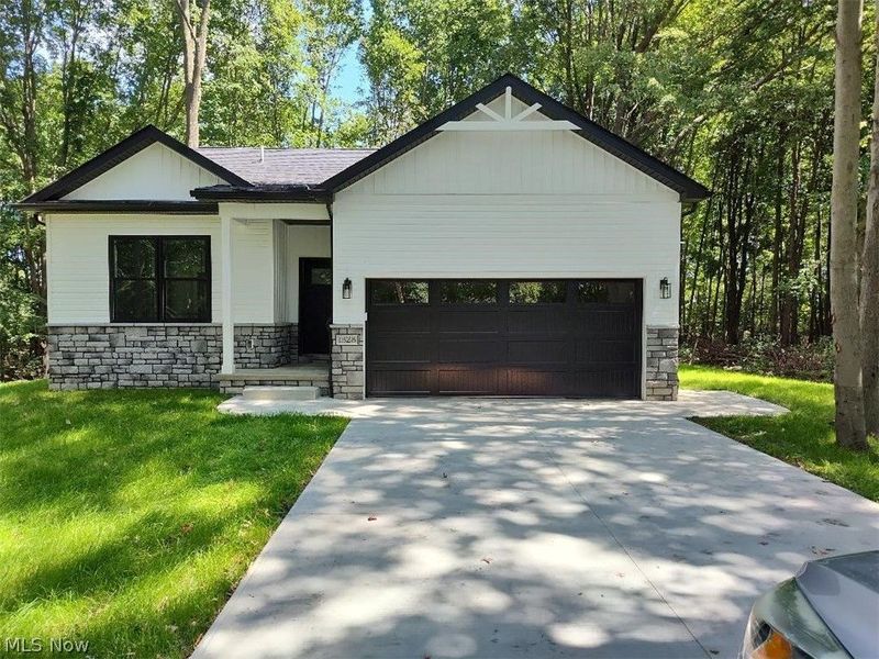 1787 Morning Star Drive, Roaming Shores, OH 44084 Photo 2