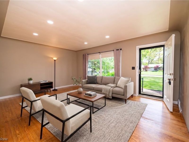 1656 Yolanda Drive, Youngstown, OH 44511 Photo 10