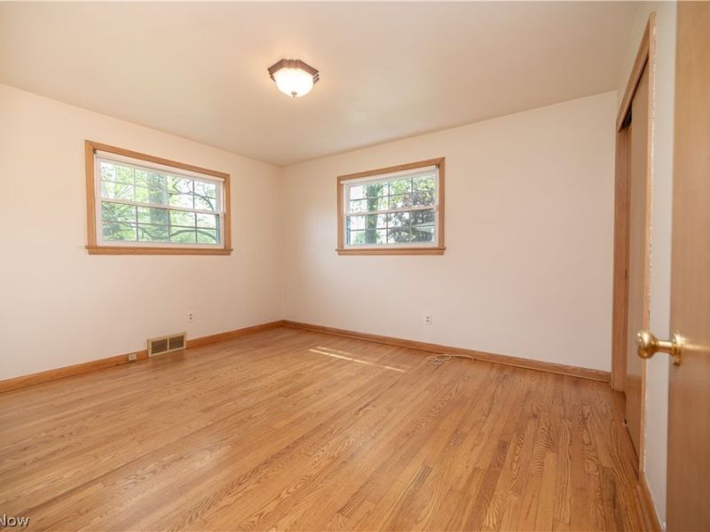 1656 Yolanda Drive, Youngstown, OH 44511 Photo 21