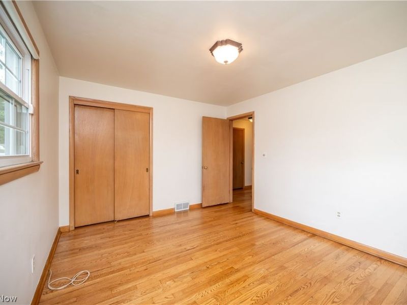 1656 Yolanda Drive, Youngstown, OH 44511 Photo 24