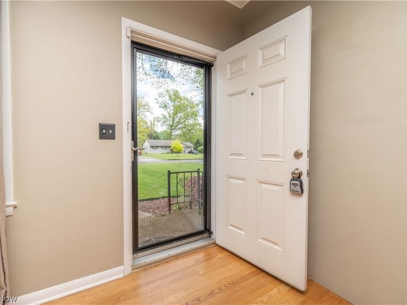 1656 Yolanda Drive, Youngstown, OH 44511 Photo 6
