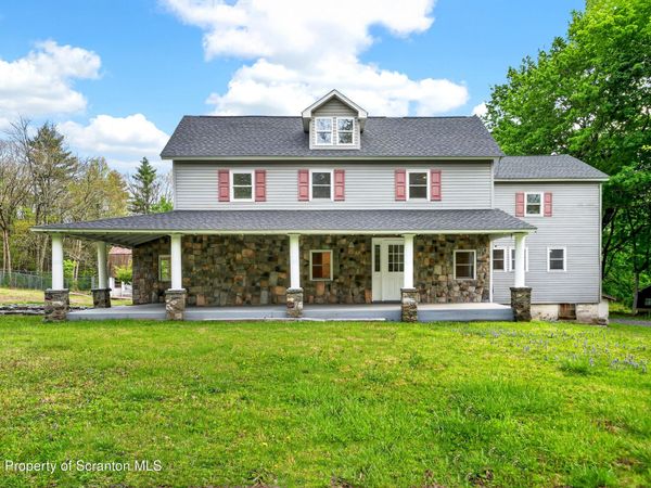 1206 Cherry Lane Road , East Stroudsburg, PA 18301
