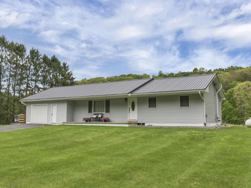 4377 Hickman Road NE, Newark, OH 43055 Photo 5