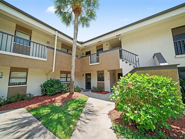 2700 NEBRASKA AVENUE, Unit 2-205, PALM HARBOR, FL 34684