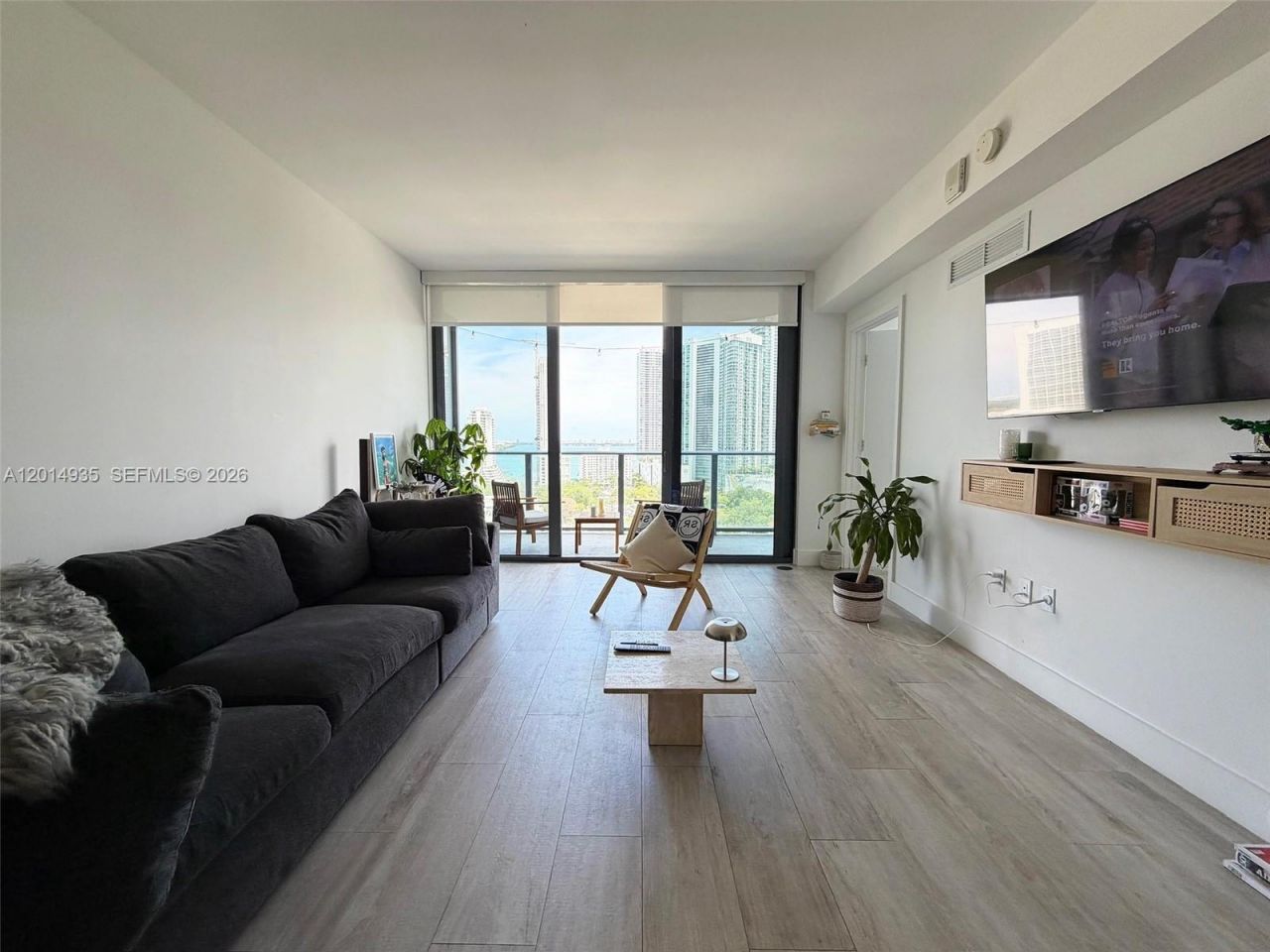 121 NE 34th St, Unit 1605, Miami, FL 33137 Photo