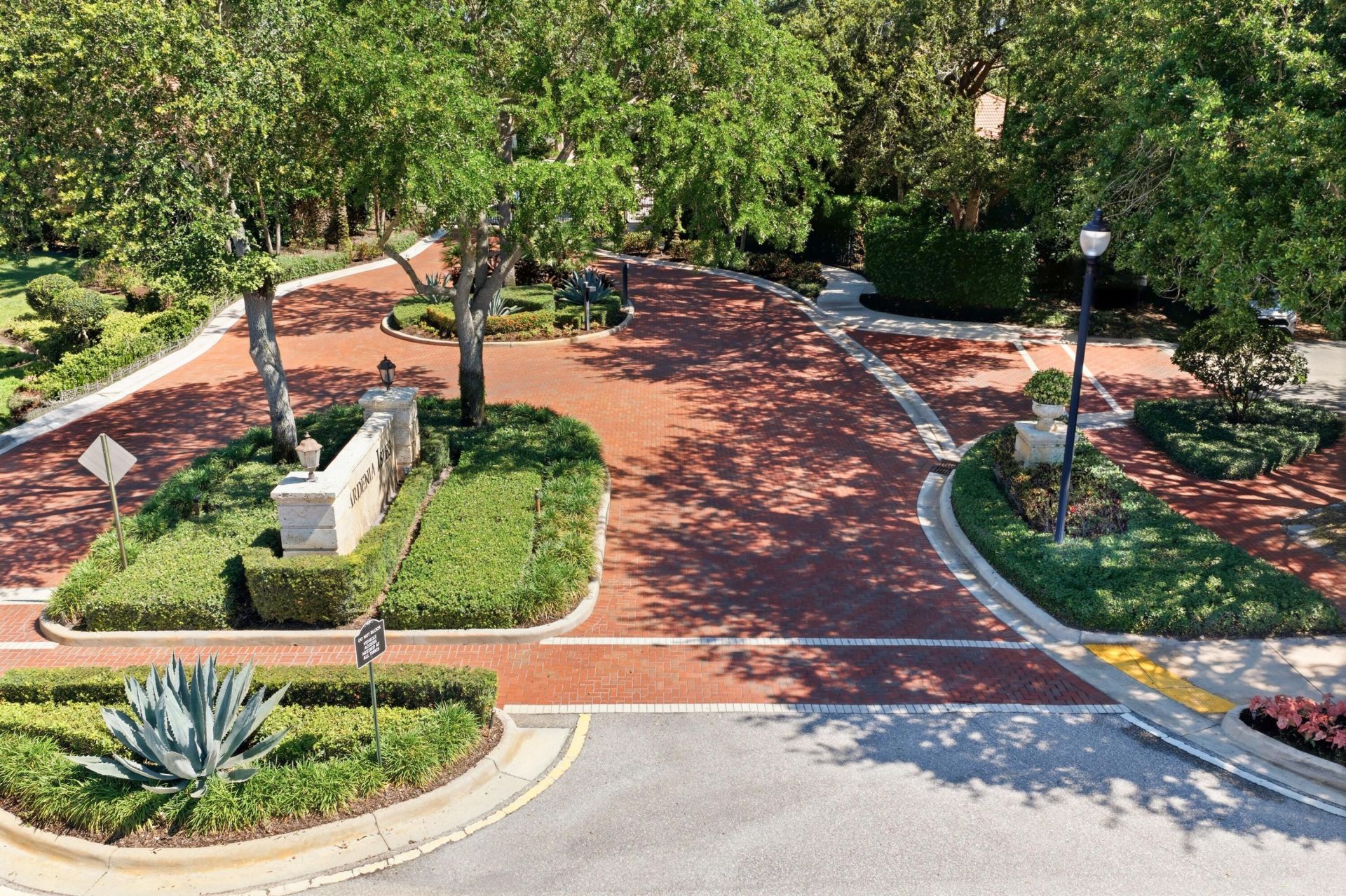 165 Gardenia Isle Drive, Palm Beach Gardens, FL 33418 Photo