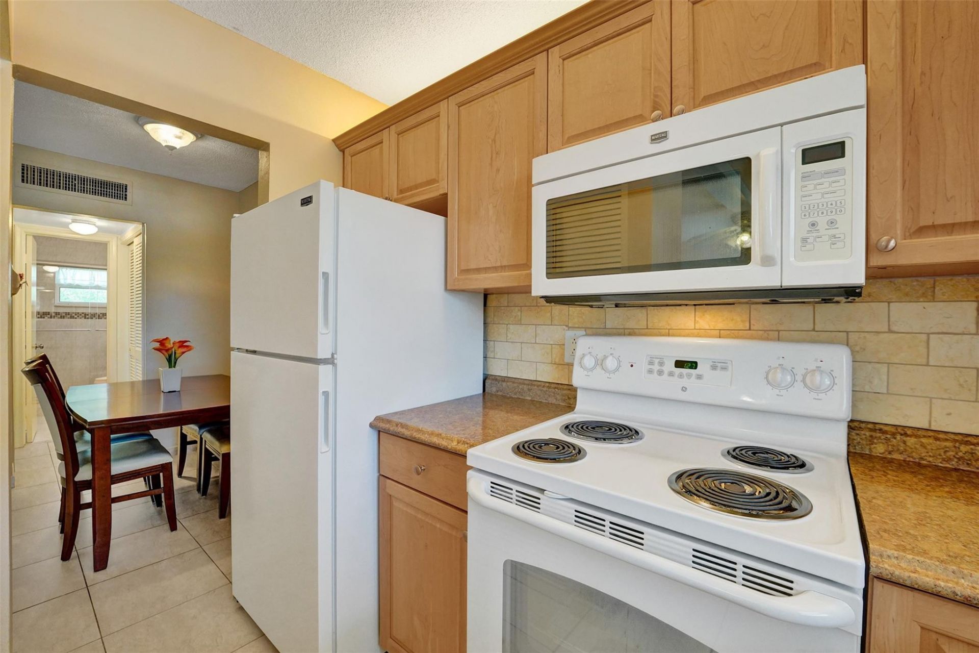 1300 N 12th Court, Unit 7b, Hollywood, FL 33019 Photo