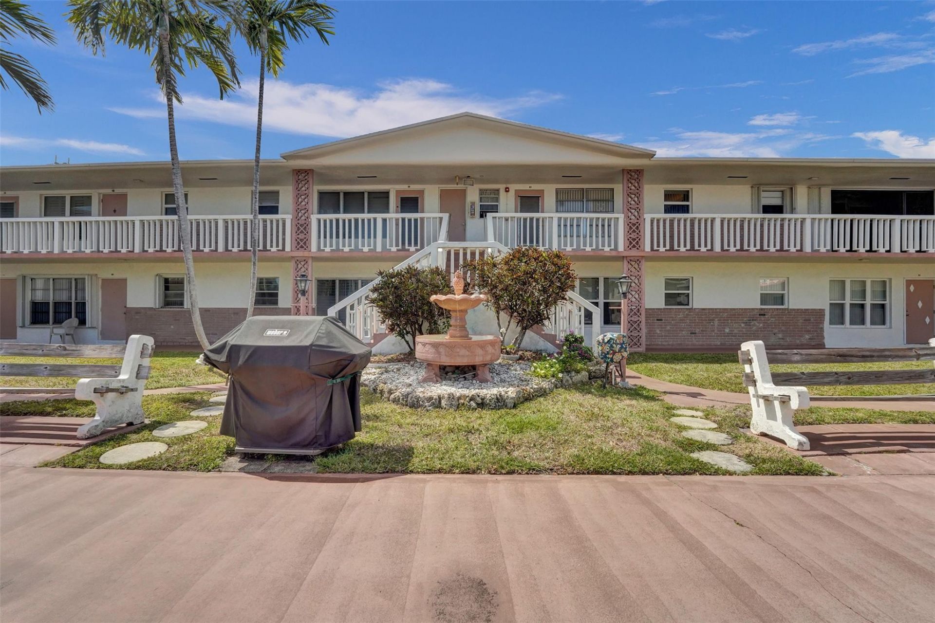 1300 N 12th Court, Unit 7b, Hollywood, FL 33019 Photo