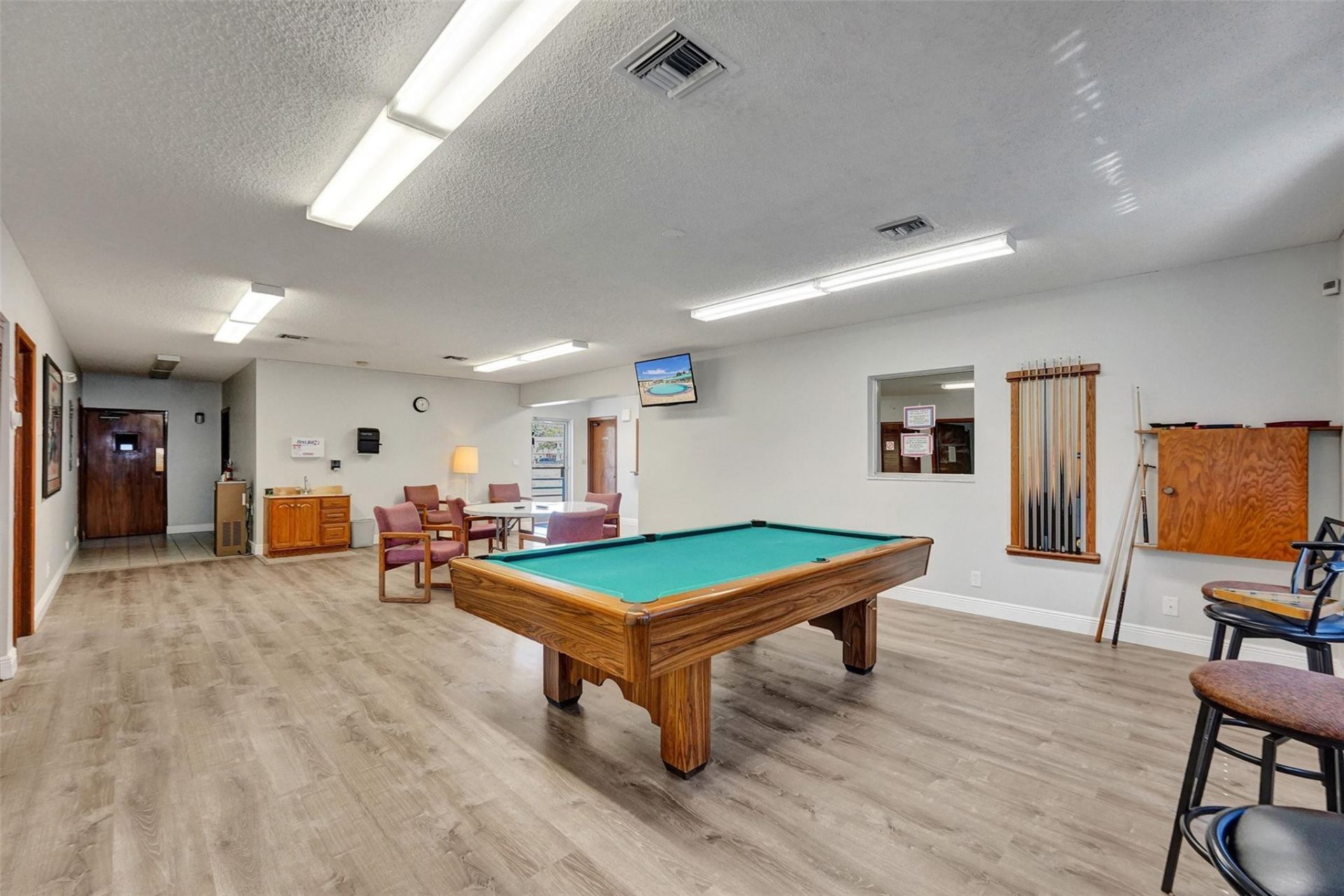 1300 N 12th Court, Unit 7b, Hollywood, FL 33019 Photo