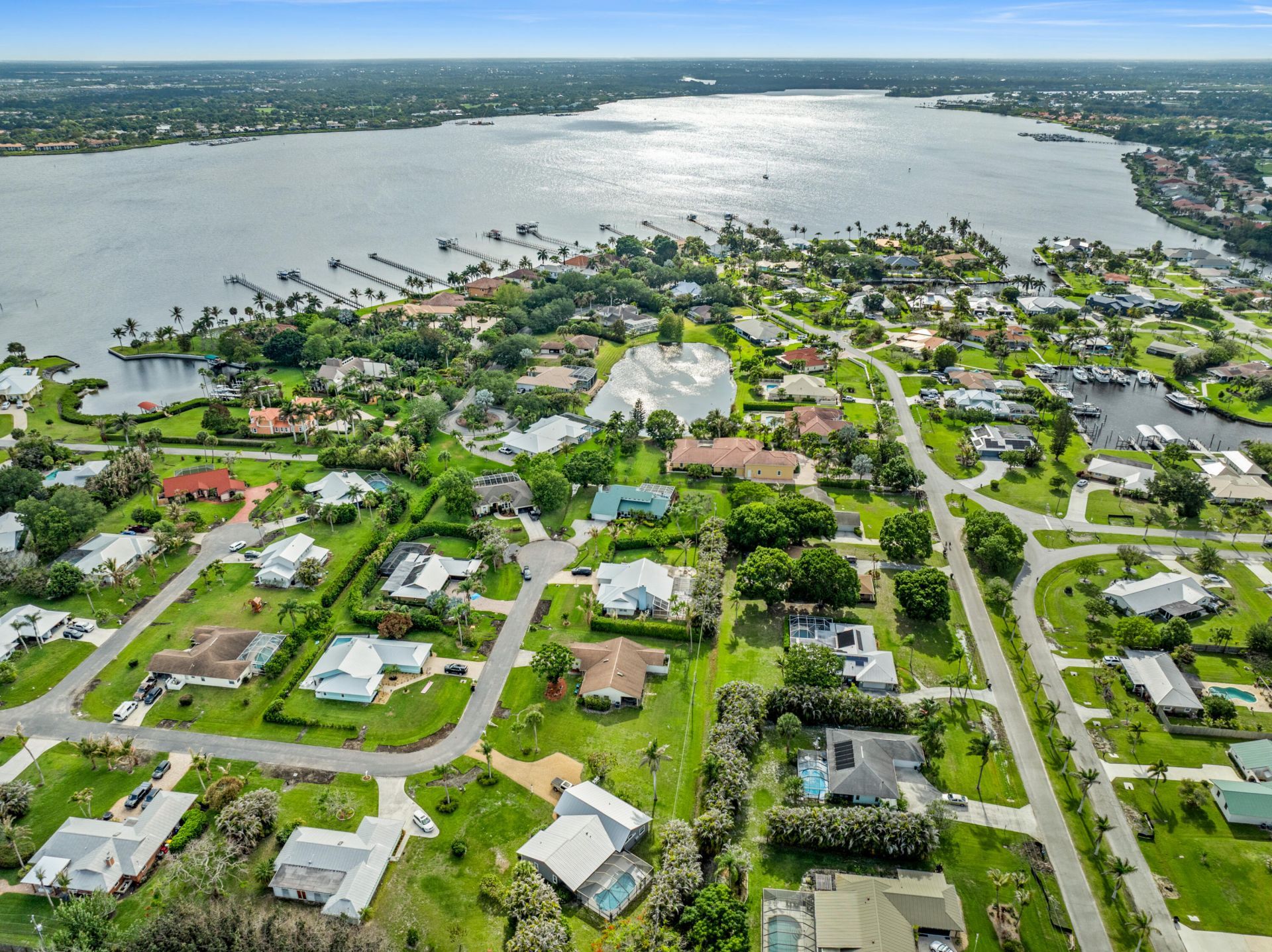 2415 NW Cove View, Stuart, FL 34994 Photo