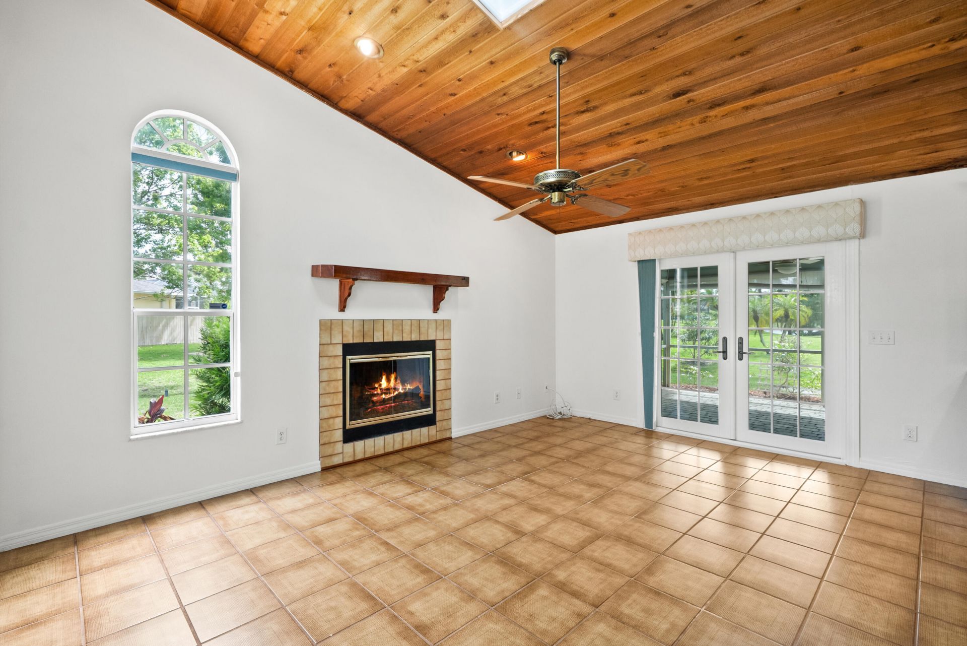 2415 NW Cove View, Stuart, FL 34994 Photo