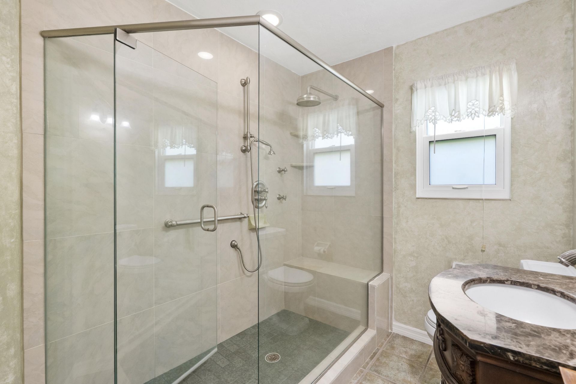 2415 NW Cove View, Stuart, FL 34994 Photo