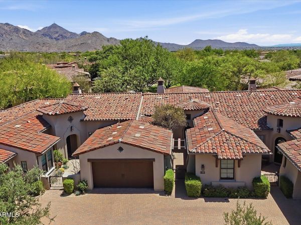 9215 E HOVERLAND Road, Scottsdale, AZ 85255
