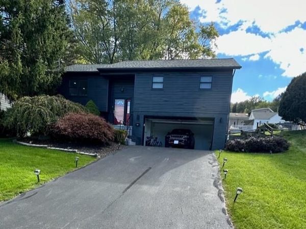 181 Terrace Avenue, Shavertown, PA 18708