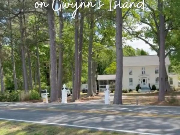 894 Old Ferry Rd, HUDGINS, VA 23076