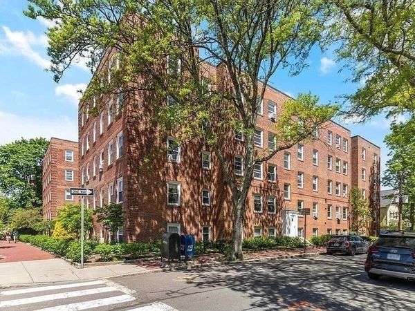 395 Broadway, Unit R5E, Cambridge, MA 02139