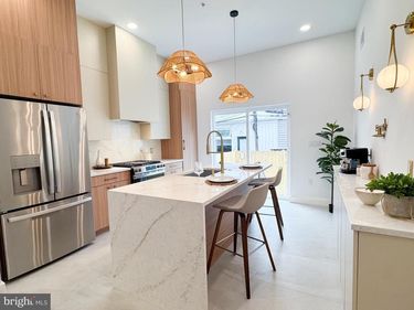 1711 N 4TH STREET, PHILADELPHIA, PA 19122