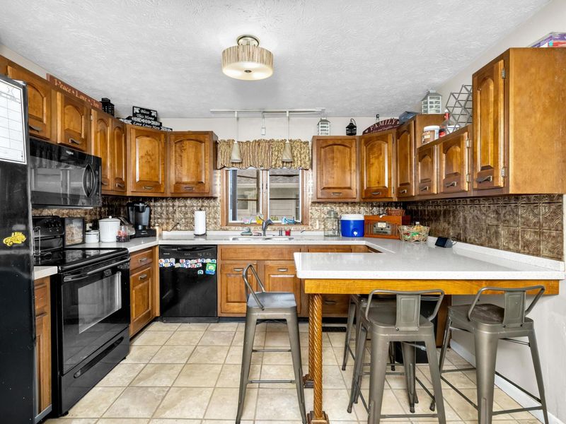 492 Forest Lawn Boulevard, Marion, OH 43302 Photo 15