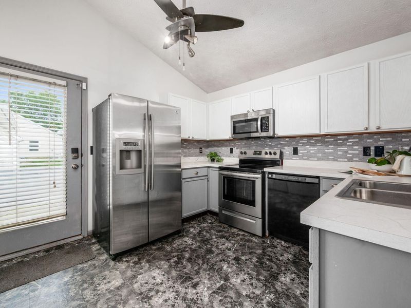 5420 Oconnell Street , Unit 6, Canal Winchester, OH 43110 Photo 10