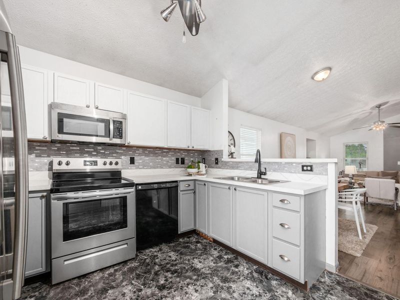 5420 Oconnell Street , Unit 6, Canal Winchester, OH 43110 Photo 11