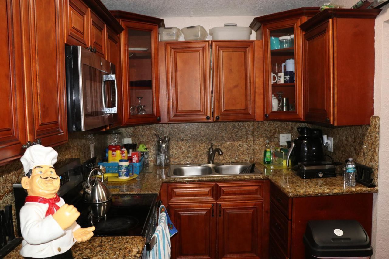 1731 NE 1st Avenue, Pompano Beach, FL 33060 Photo