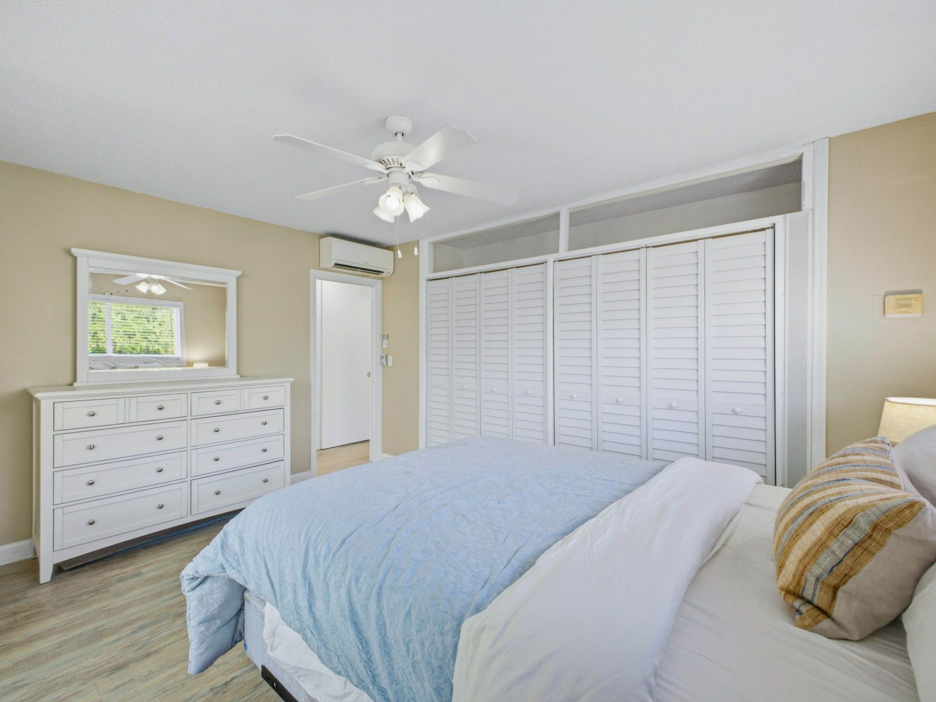 3600 N Ocean Drive, Unit 210, Riviera Beach, FL 33404 Photo