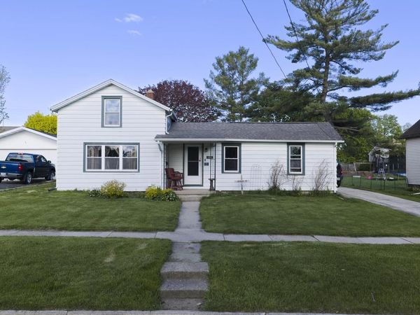 209 Warren STREET, Watertown, WI 53094