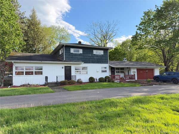 6 Maple Lane , Montgomery, NY 12549