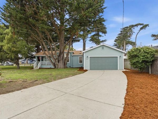 123 Carmel Avenue, El Granada, CA 94018