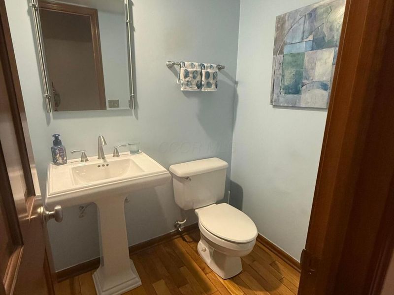 6741 Lakeside Circle W, Columbus, OH 43085 Photo 10