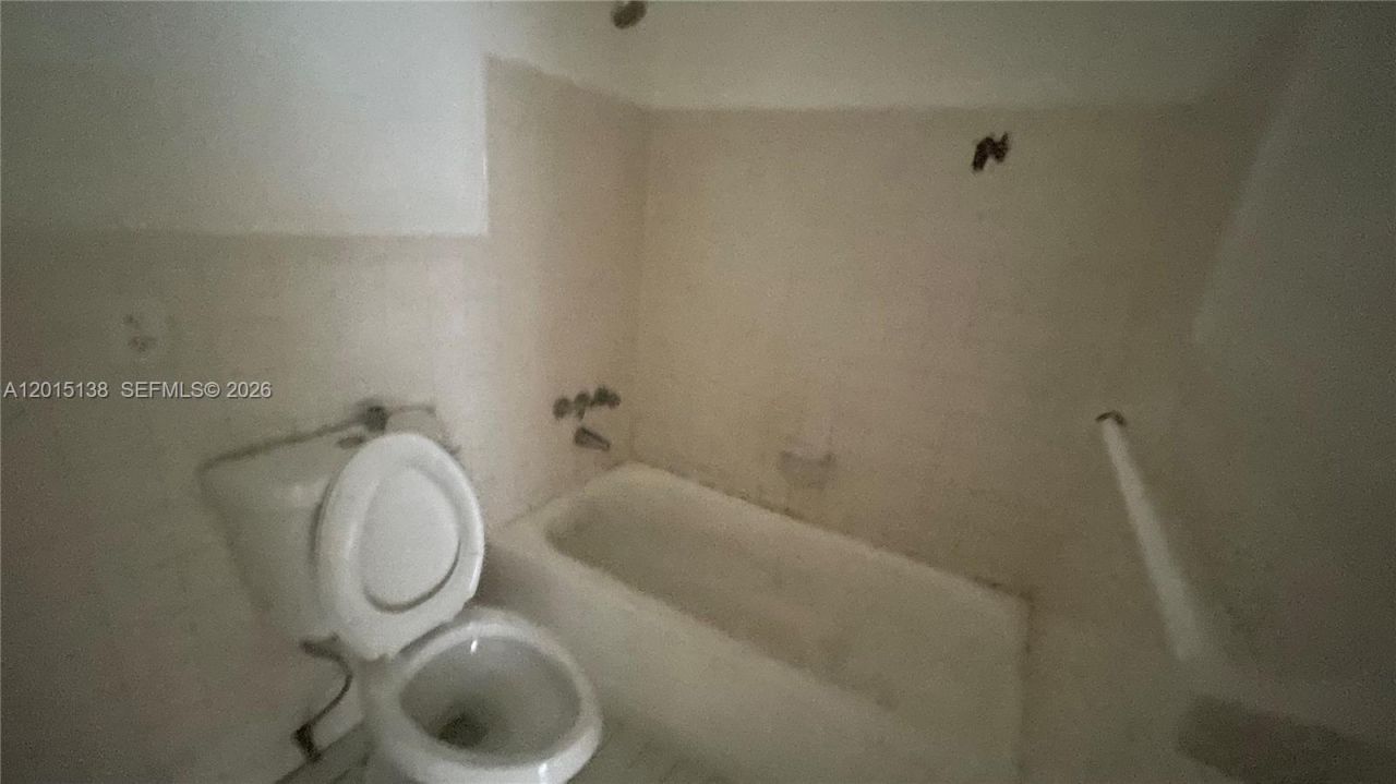5200 NW 16th St, Lauderhill, FL 33313 Photo