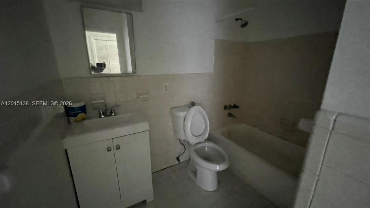 5200 NW 16th St, Lauderhill, FL 33313 Photo