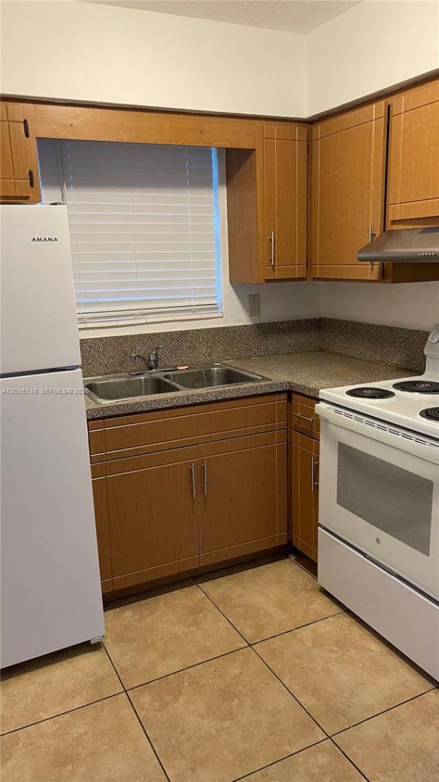 5200 NW 16th St, Lauderhill, FL 33313 Photo