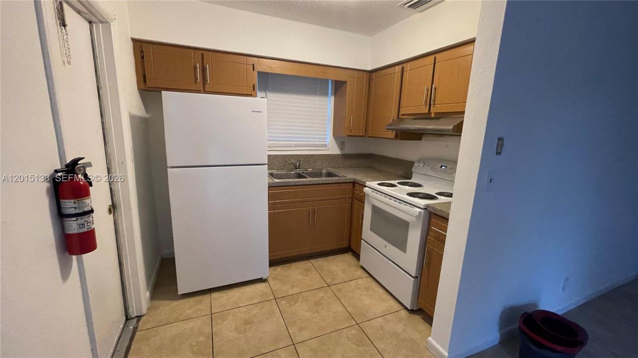 5200 NW 16th St, Lauderhill, FL 33313 Photo