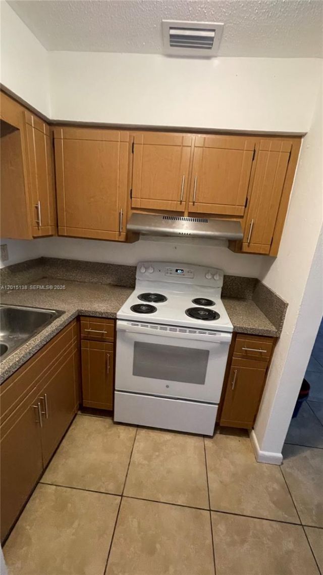 5200 NW 16th St, Lauderhill, FL 33313 Photo
