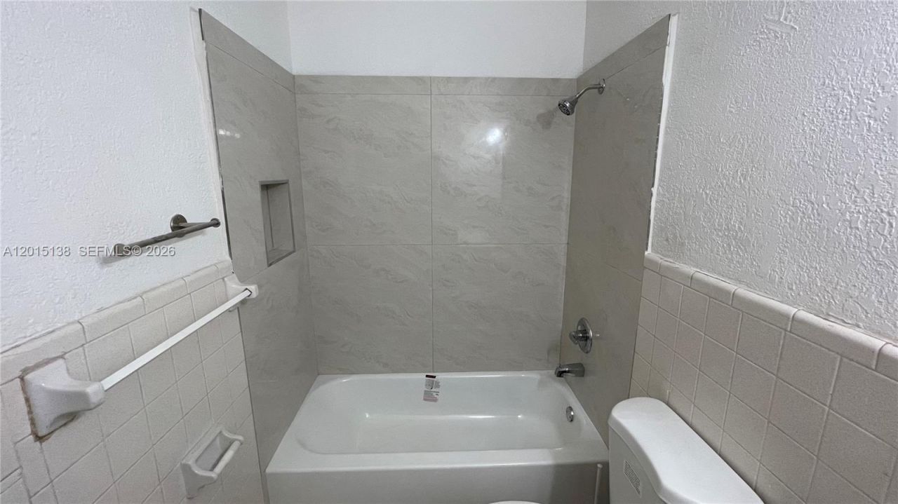 5200 NW 16th St, Lauderhill, FL 33313 Photo