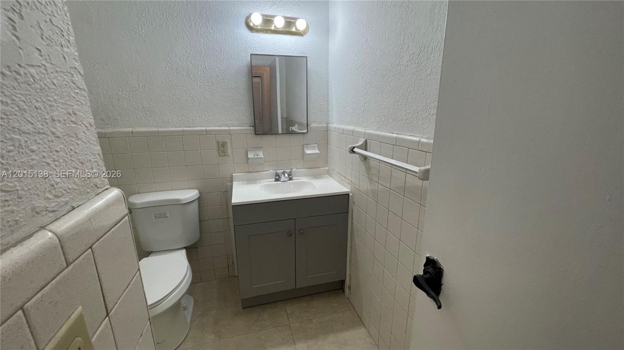 5200 NW 16th St, Lauderhill, FL 33313 Photo